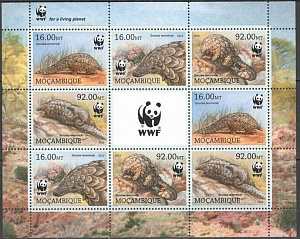 Мозамбик, 2013, Панголин, WWF, малый лист